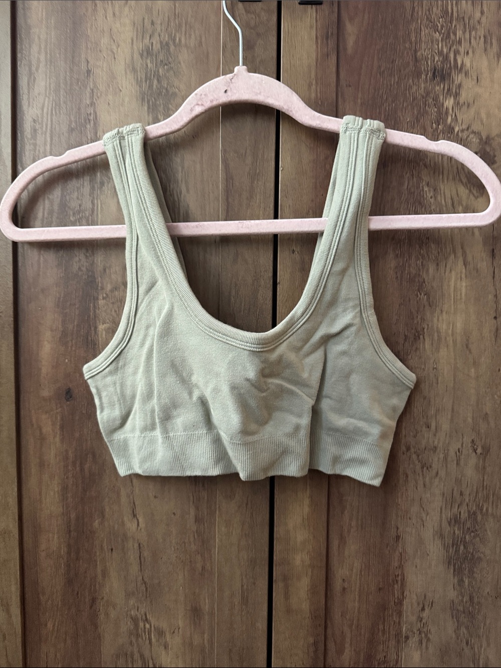 Alo Yoga Ribbed Scoop Neck Cropped Tank - Light Sage (pastel olive)